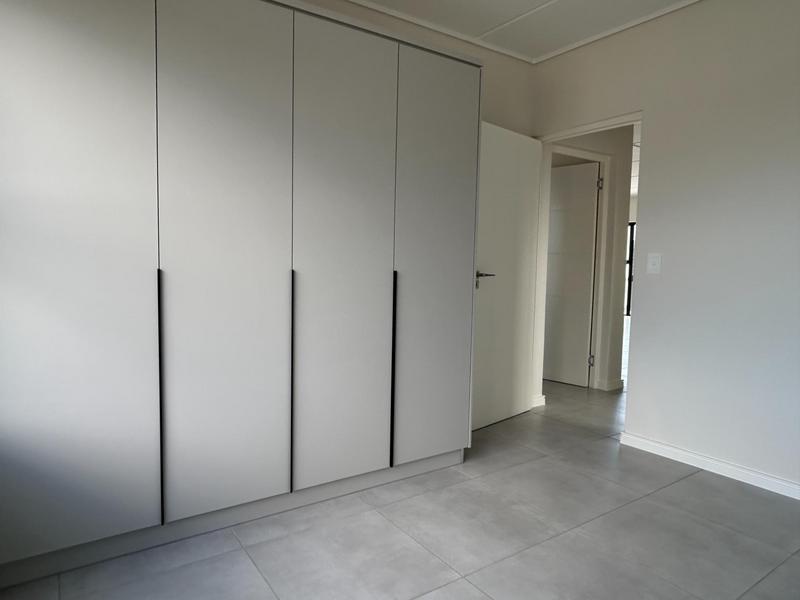 To Let 3 Bedroom Property for Rent in Sandown Western Cape